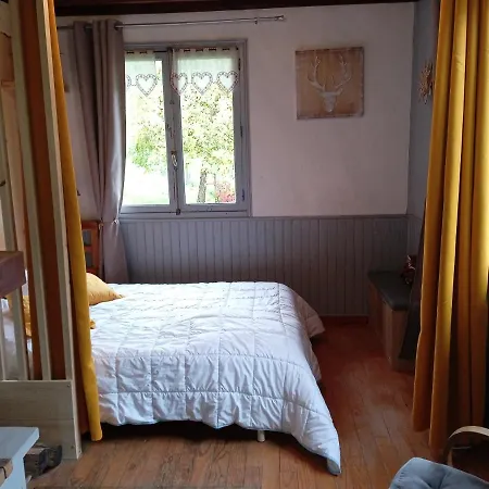 Chalet Familou, Nature Et Tranquilite Chalet *